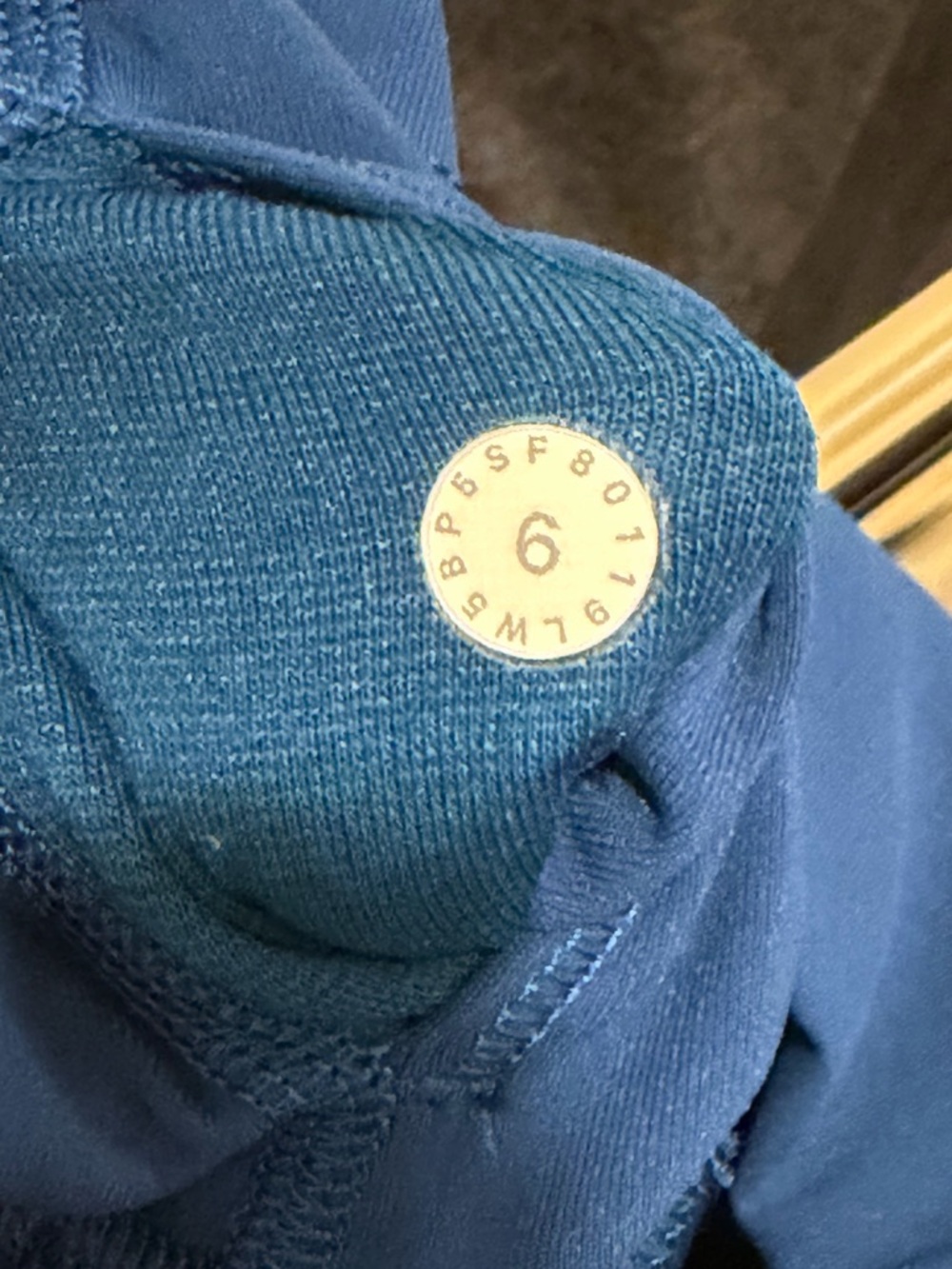 Lululemon leggings - Picture 4 of 10